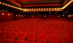 Fotele kinowe i teatralne